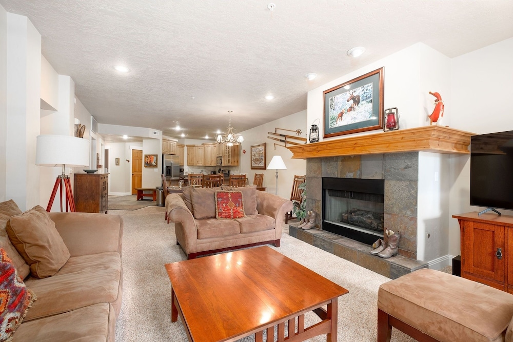 Park City Ski Resort - Town Pointe Condos