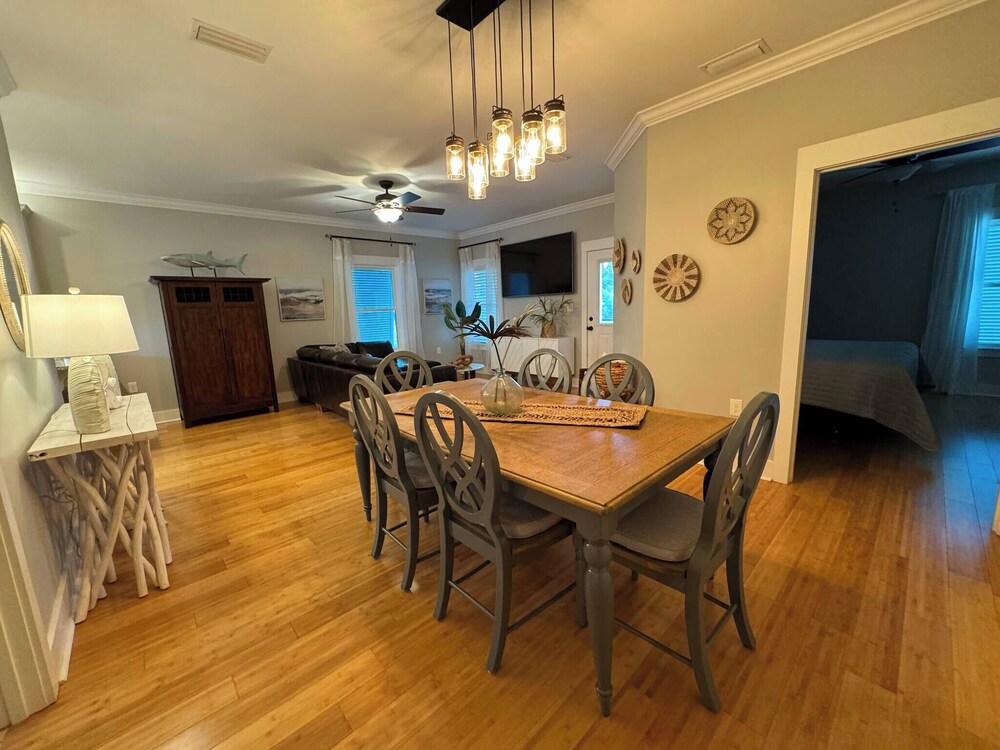 4005 Rookery 3 Sea Story With 2 Pools Beach Access and Lots of Beach Amenities