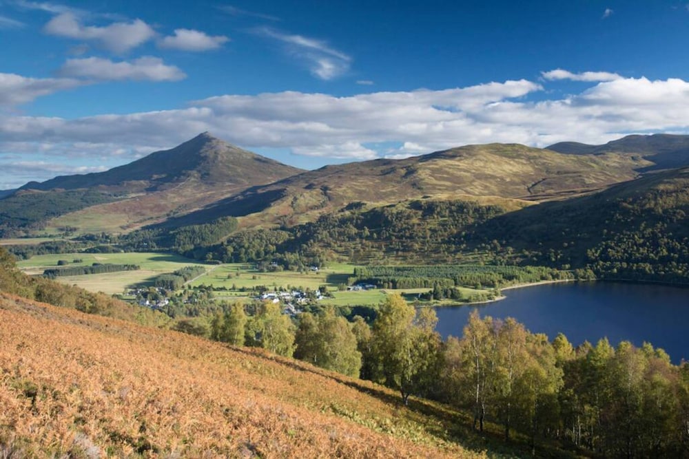 Loch Rannoch Highland Club Lochside Lodge 04