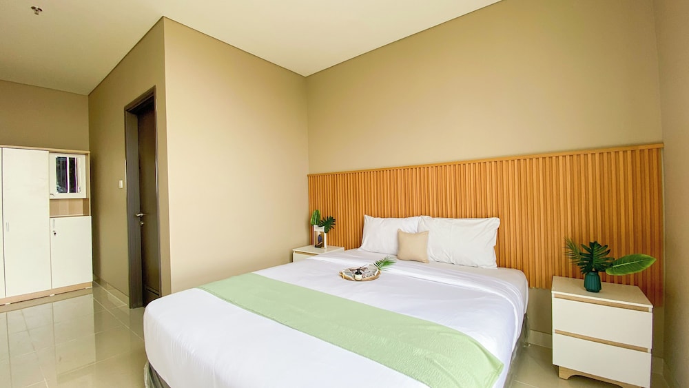 Brand New And Elegant 2Br At Ciputra International Apartment