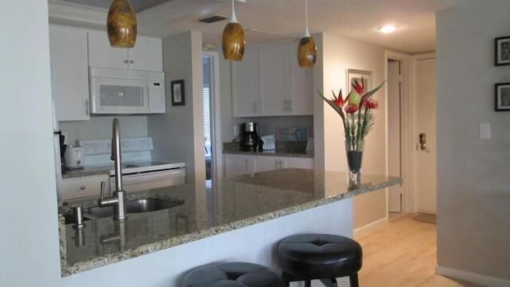 Cove II 312F 2 Bedroom Condo By Midnight Cove II
