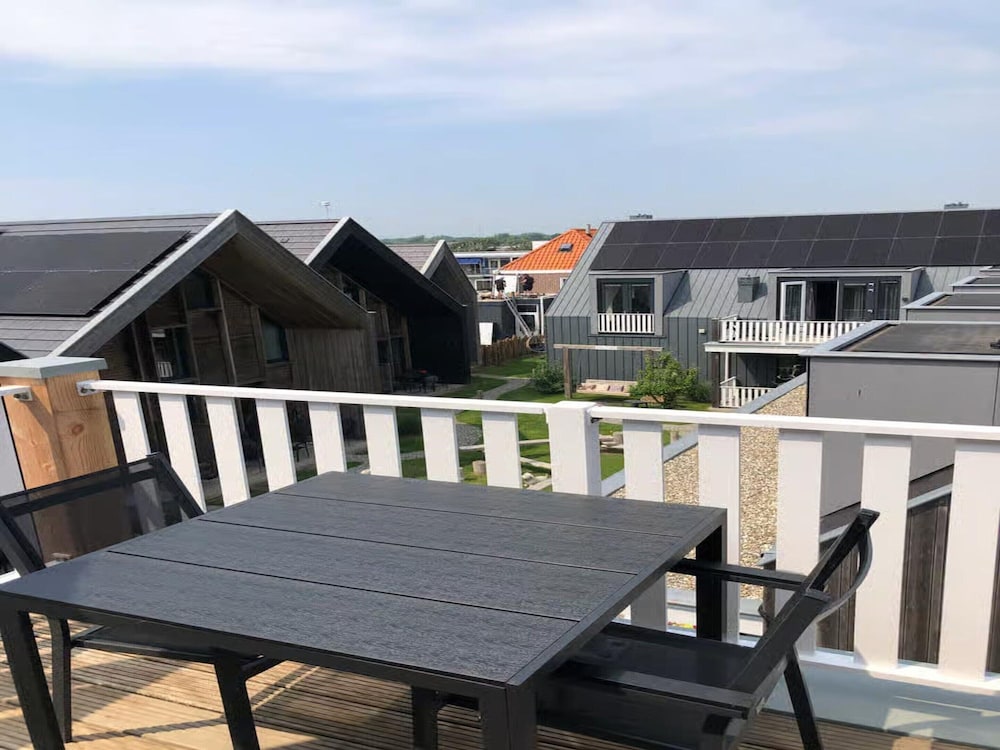 2-person Lodge on 2nd Floor With View of Dunes