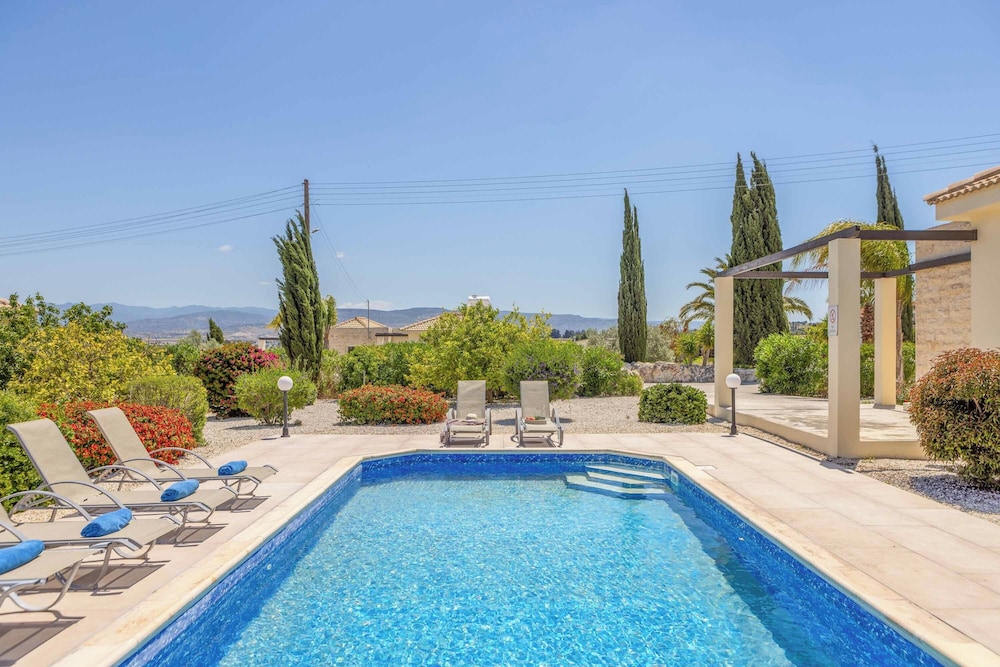 Villa Pomelo
