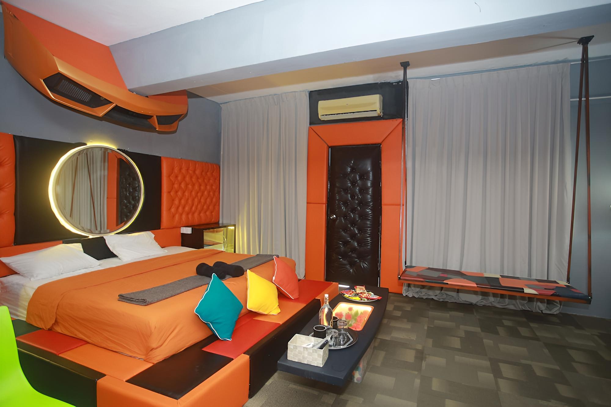 Bunker Hotel & Restaurant