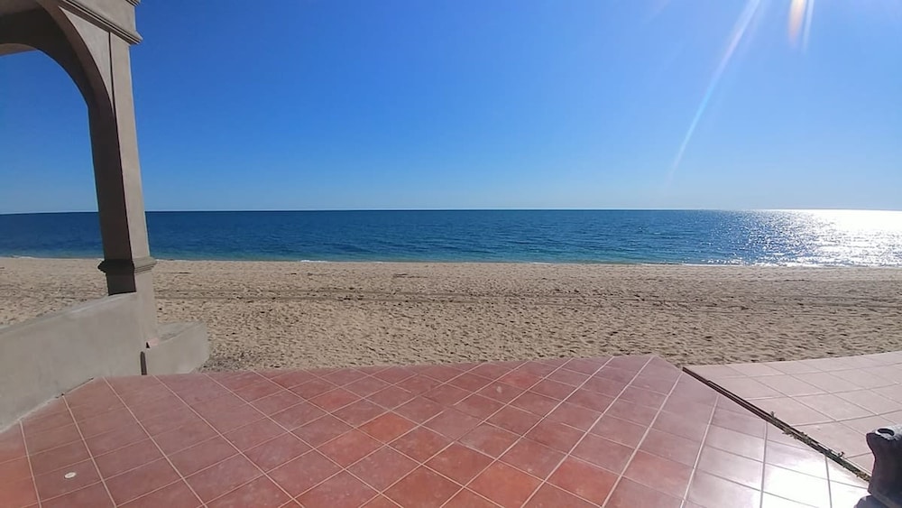 Casa Escuela Beachfront Las Palmas Mirador Beach