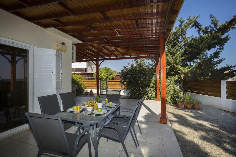 Villa Marina 44 Kiti Beach