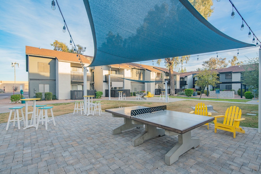 Stay in Paradise Valley! Park, Walk &amp; Shop &amp; Golf-C257 view 5