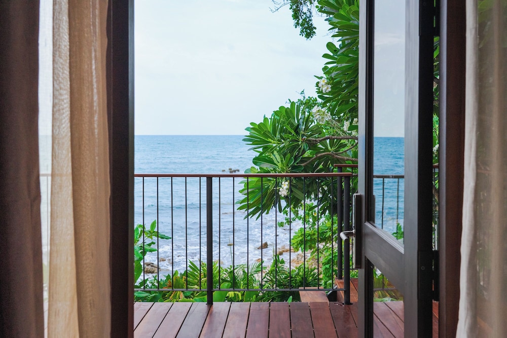 Kira Baya Koh Samed