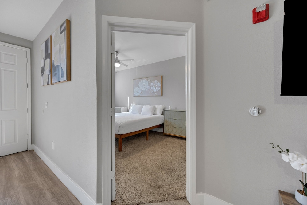 Central Relaxing 1br Phoenix Retreat Near Airport 1 Bedroom Apts