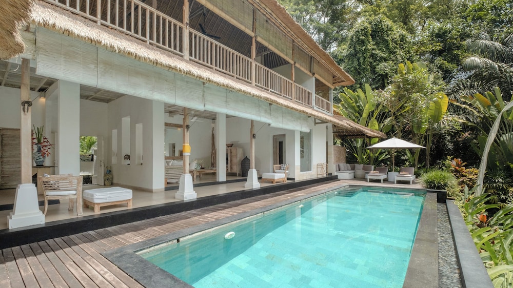 Villa Shamballa by Villa Finder