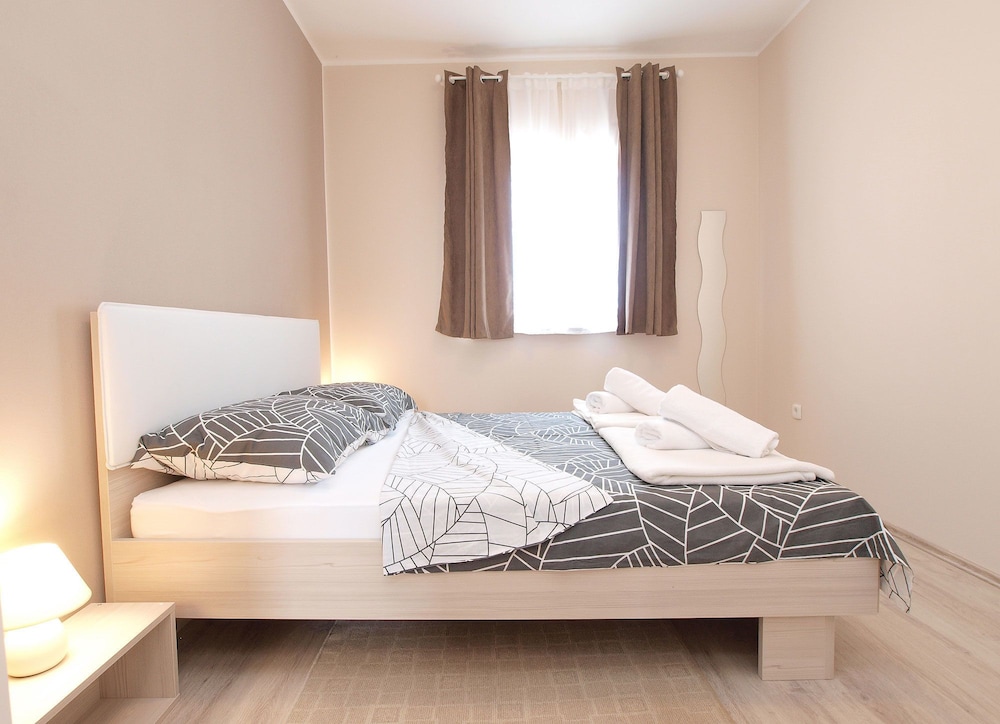 Apartment 1449 view 4