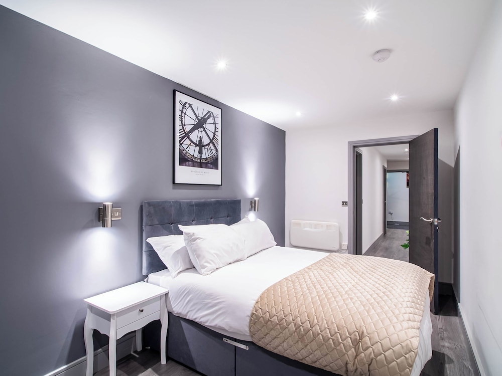 Bolton Road Apartment - Ideal Stay in Bradford