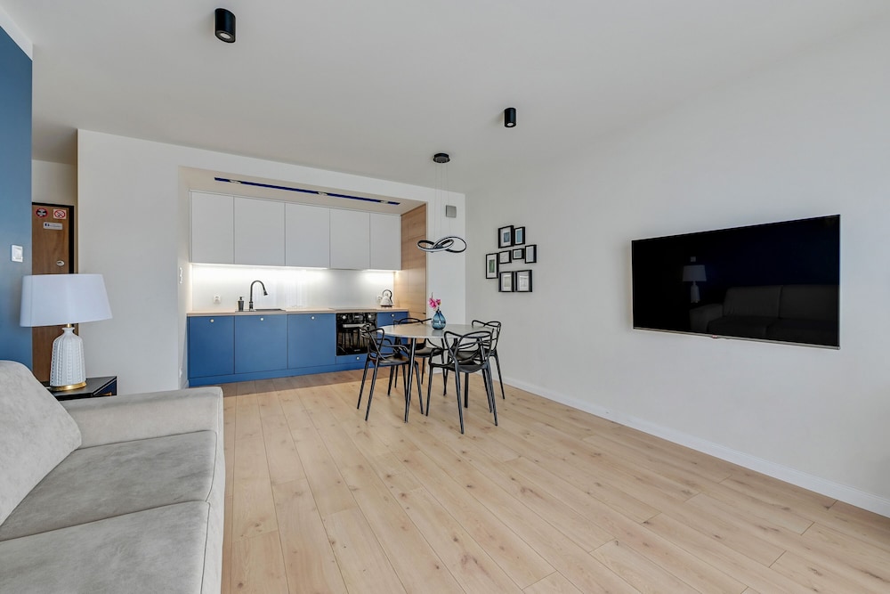 Julia by Q4Apartments close to the beach view 3