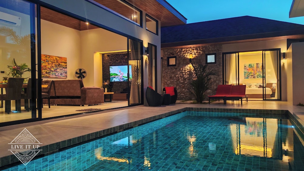 Santi Tara Villas
