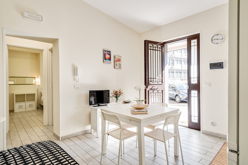 Maculnia BEIGE en Catania — kitchen