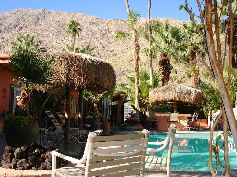 Palm Springs Vacations - Coyote Inn - Property Image 10
