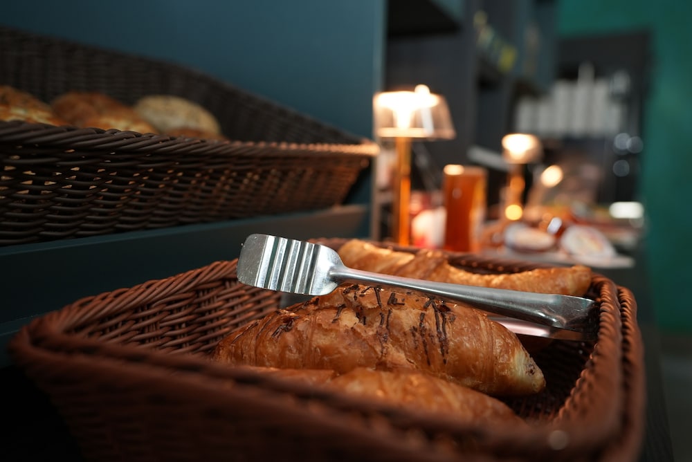 Frankfurt Vacations - Hotel Attache - Property Image 3