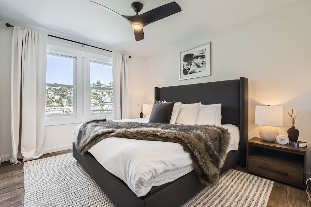 Bliss At Blue Church 441 2 Bedroom Condo