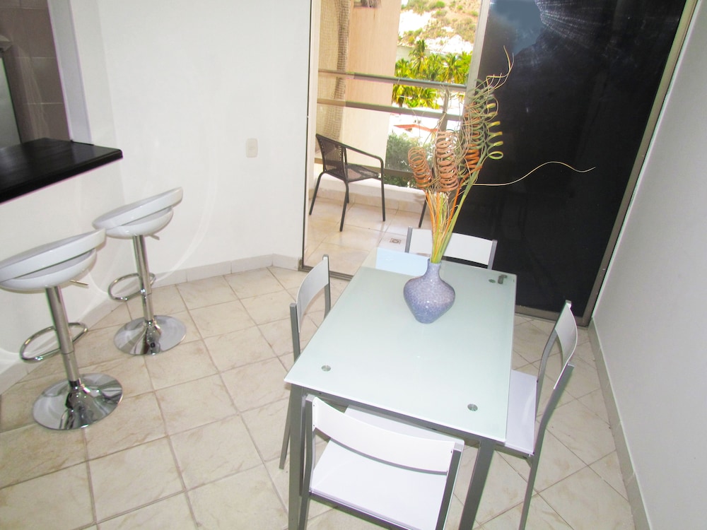 Apartamentos SOHO Basic - Vistas al Mar