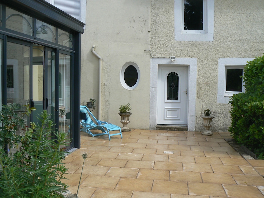 Photo 46