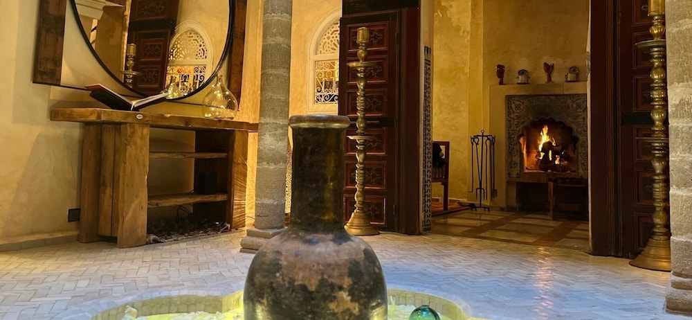 RIAD MALAÏKA