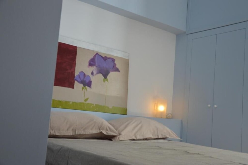 Luxury Three Bedroom Flat in Rome Center
