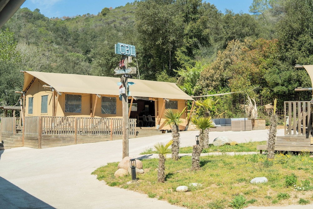 Glamping Can Bora Lodges