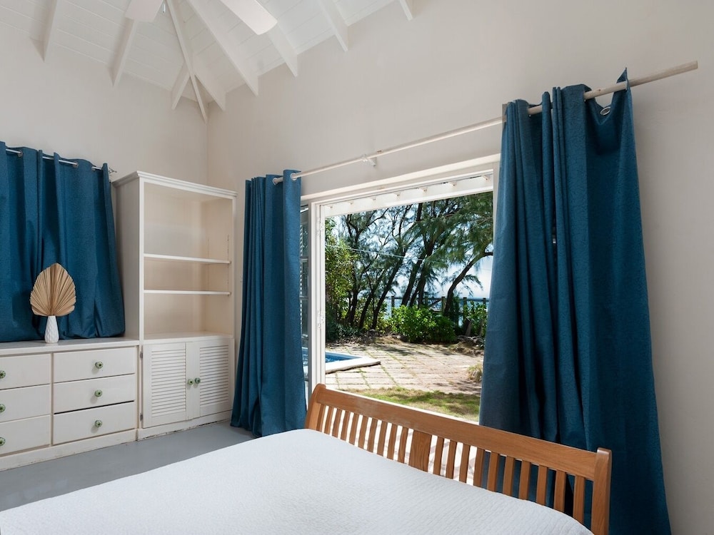 Inch By Inch 3 Bedroom Home by Bluescape