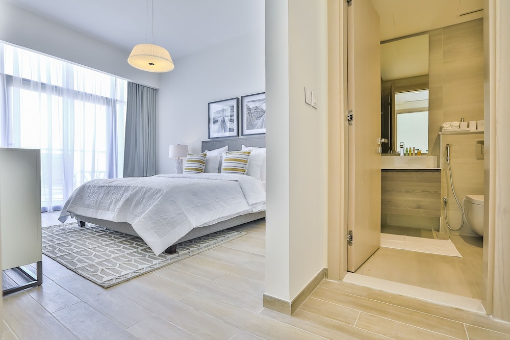 Driven Holiday Homes - Mada Residences