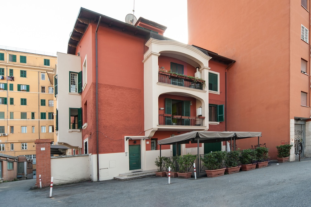 Garbatella Suites