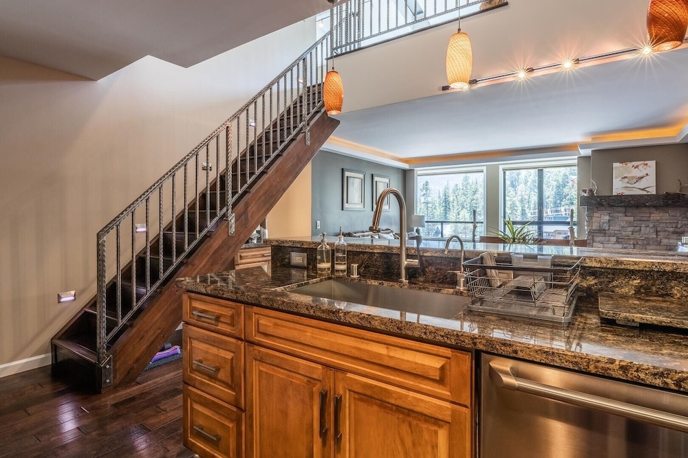 Mammoth Mountain - Vacation Condos