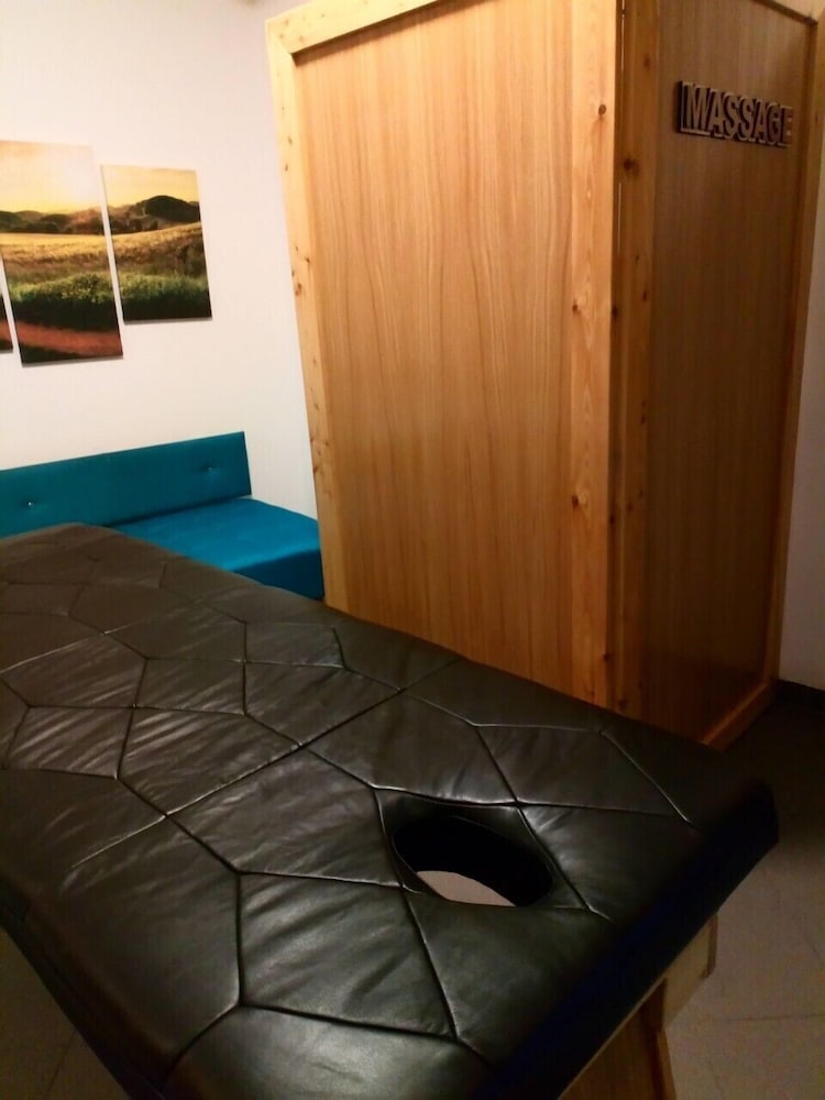 Photo 43