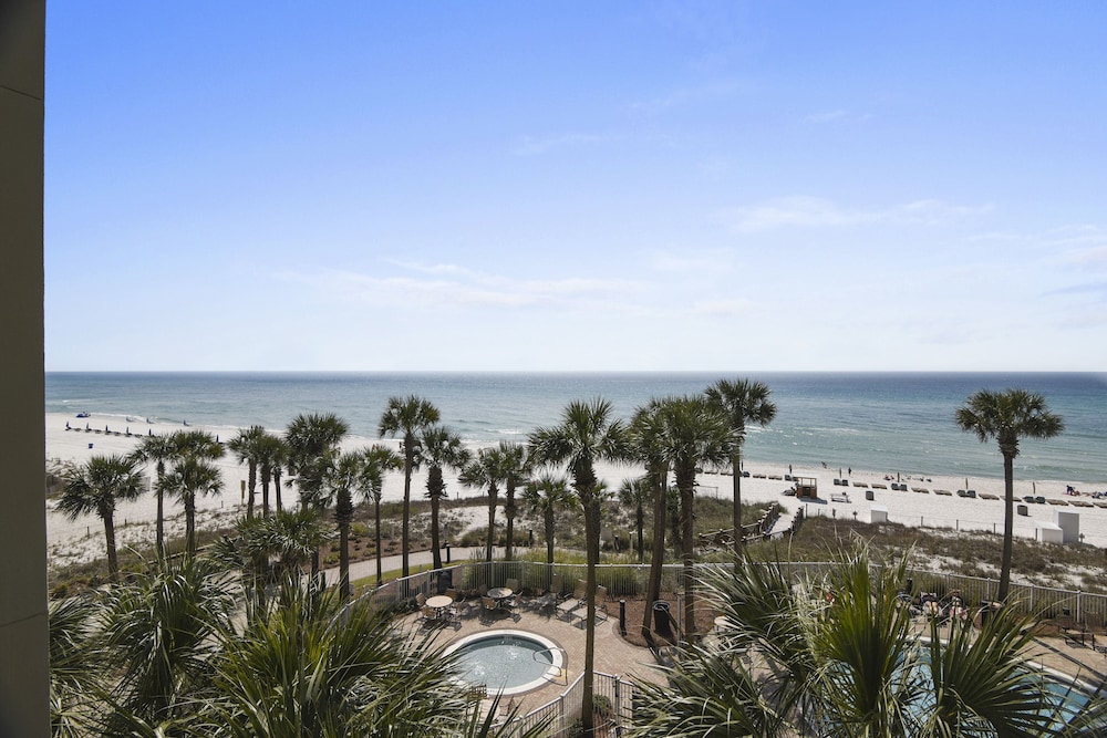 Grand Panama Beach Resort by Book That Condo