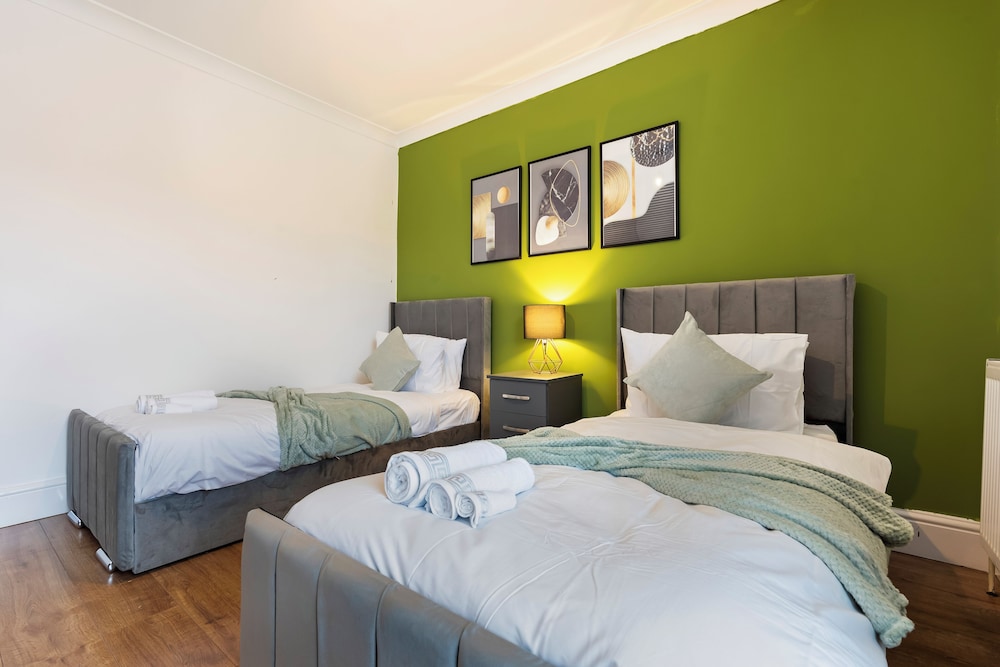 Elegant Stay Sleep 8 Parking