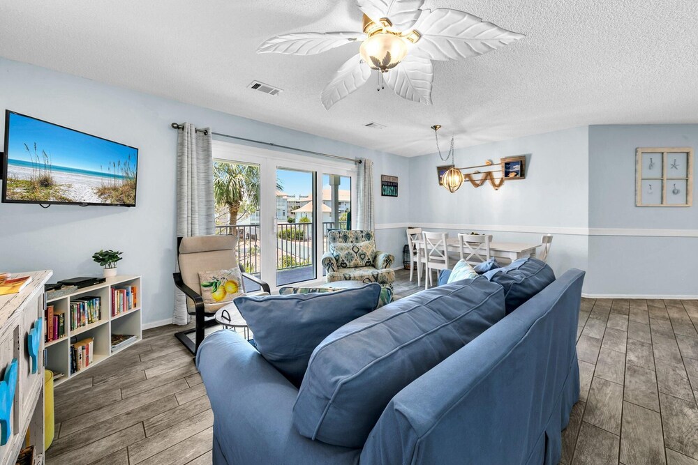 Beachside Villas 1022