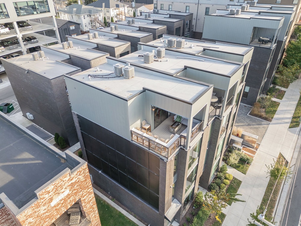 Luxe-rooftop Echo-private Deck-4 Mins Broadway