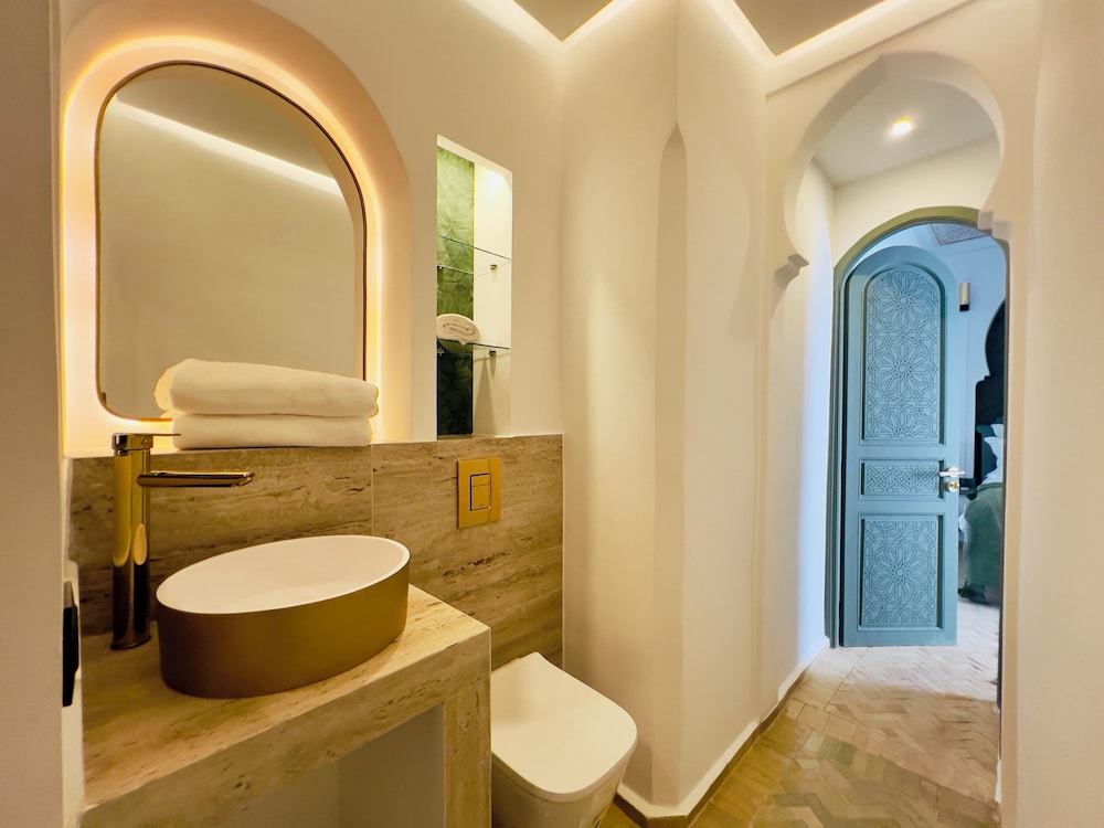 Riad KAYA & SPA