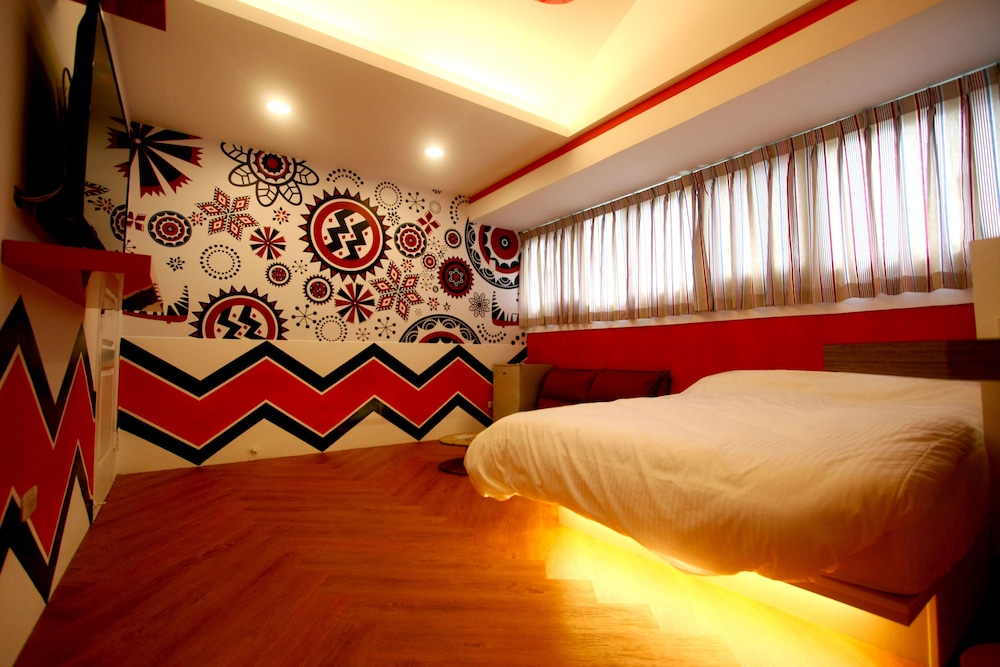 Rainbow Nest Hostel