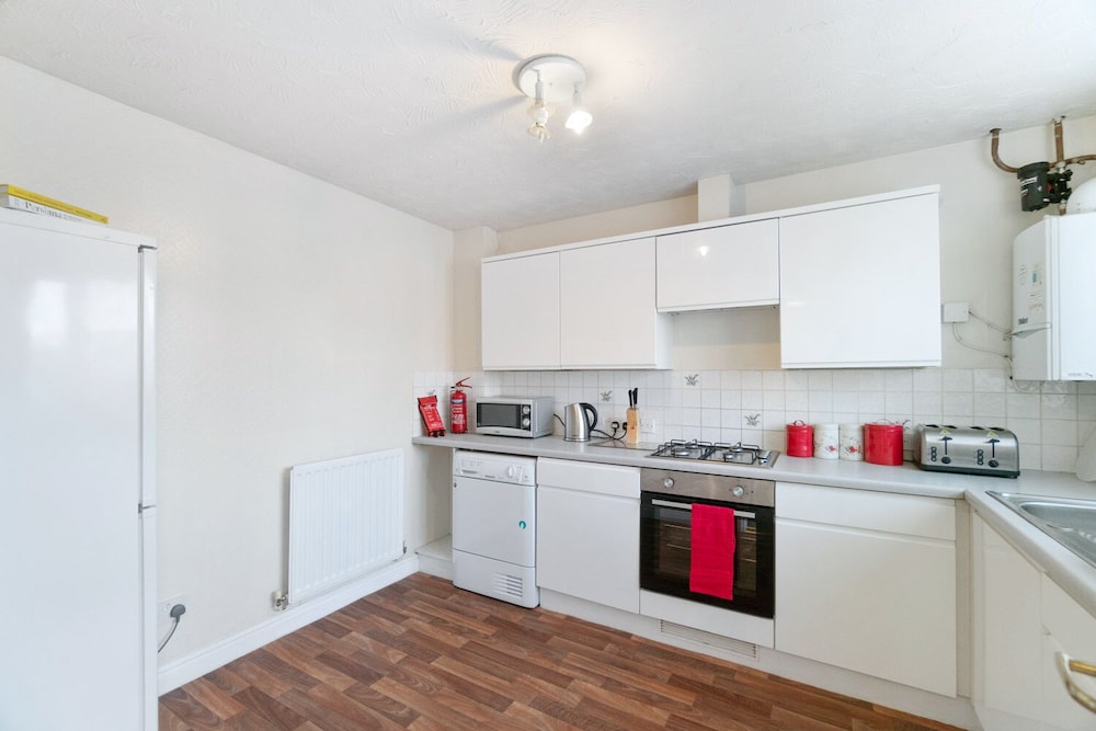 East Midlands House