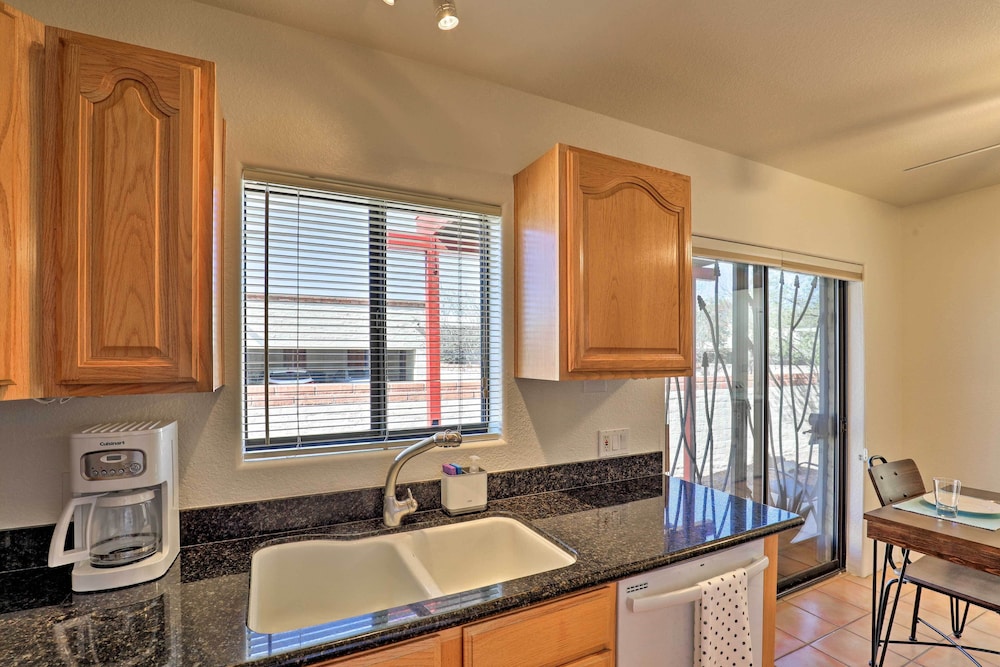 Bright Tucson Home w/ Patio By Rillito River Path! view 4