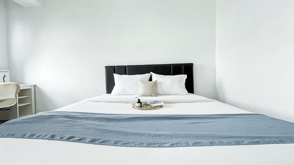 Cozy and Good Studio at Apartment Urbantown Serpong