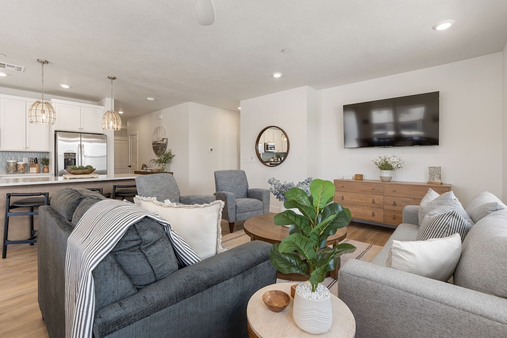 Ivory Shores 3 Bedroom Condo