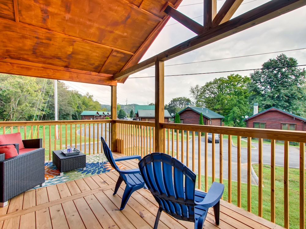 River Getaway #2326 view 4