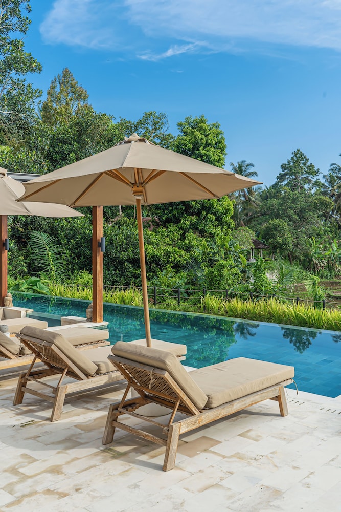 Rosita Ubud - Stunning 5BR Villa