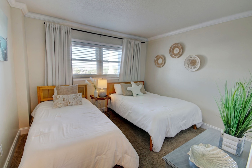 147 El Matador 2 Bedroom Home