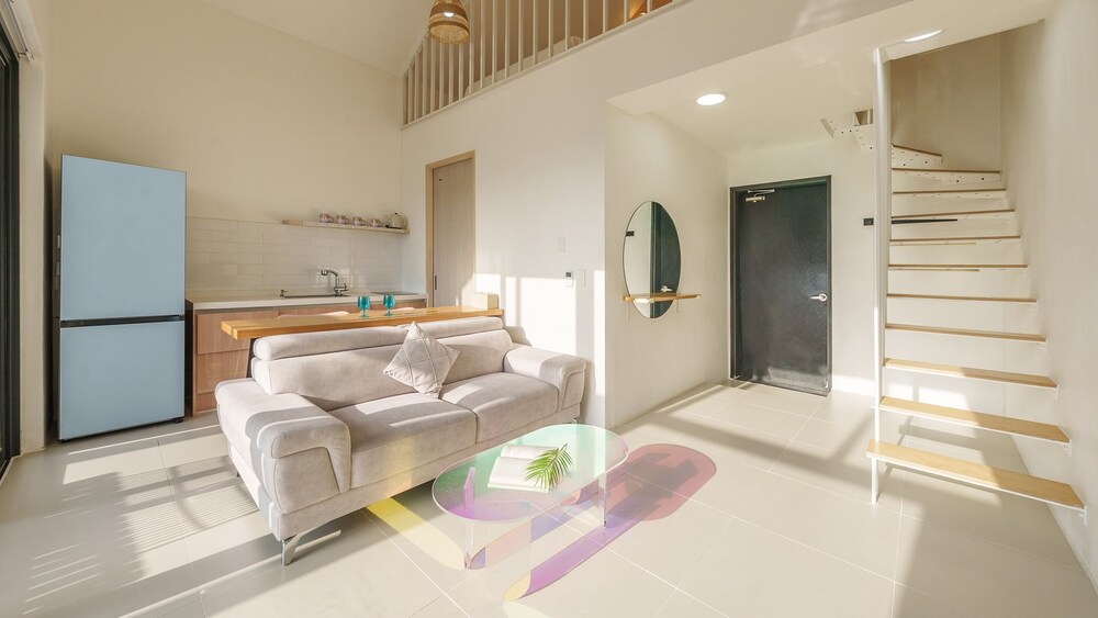 Gyeongju Rose Breeze Pool Villa Pension