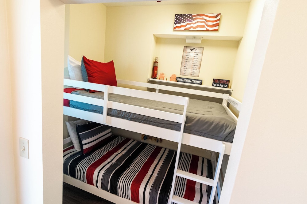 Beachview Condo in Legacy Tower 1 -603 - Fully Furnished 3 Bedroom 2 Bathroom