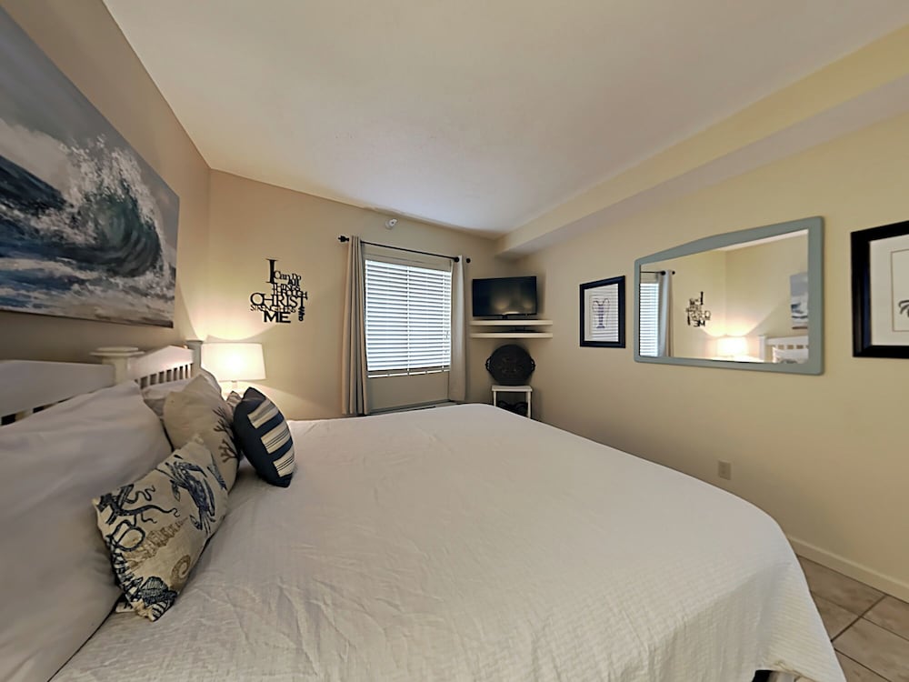 Perdido Skye #54 by Southern Vacation Rentals