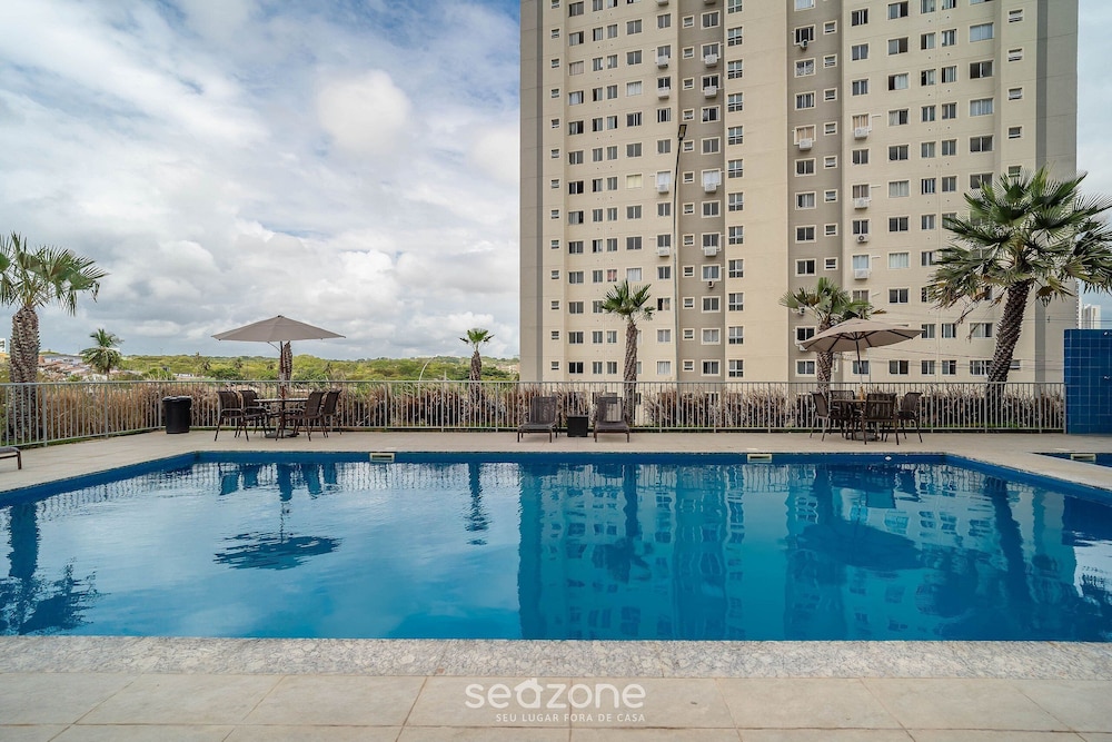 Apt in Bldg. w/ Pool in Joao Pessoa - Jds0104