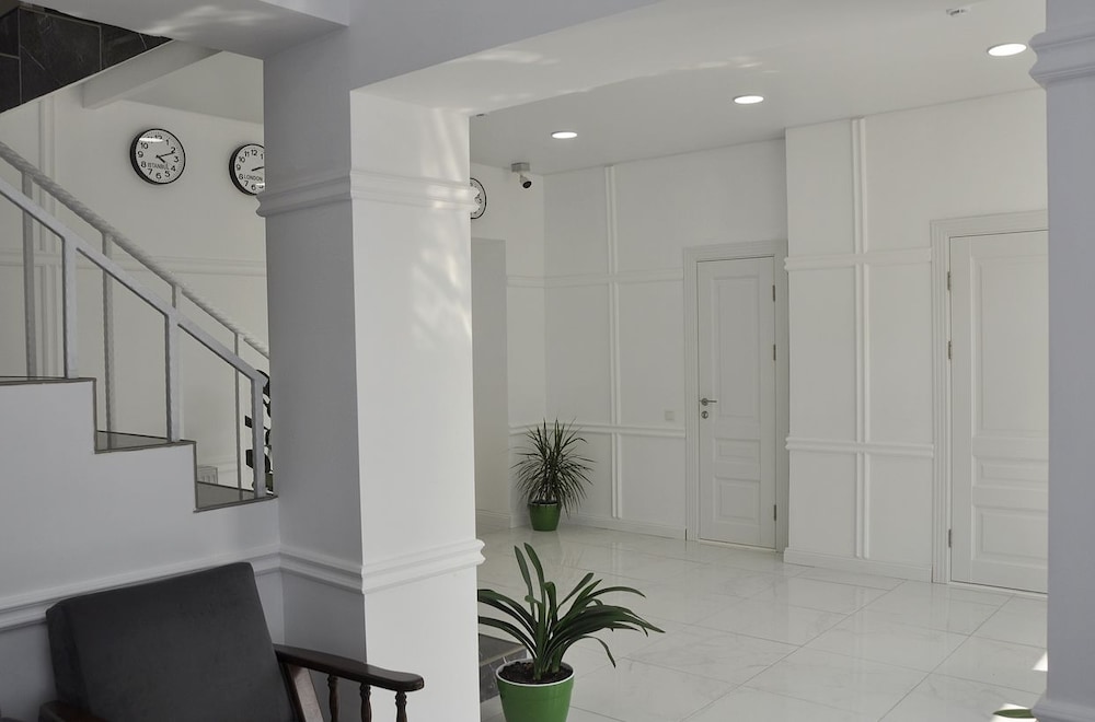 Medelean Hotel - Hostel view 2